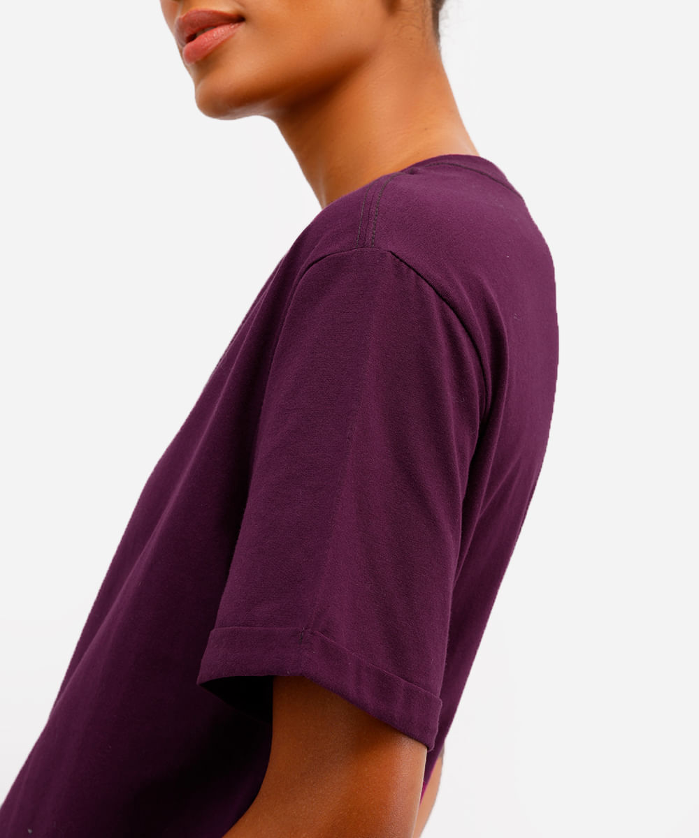 camiseta básica feminina de algodão manga curta roxa