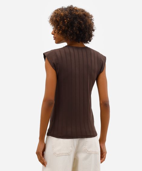 blusa canelada muscle tee decote redondo off white - marrom escuro