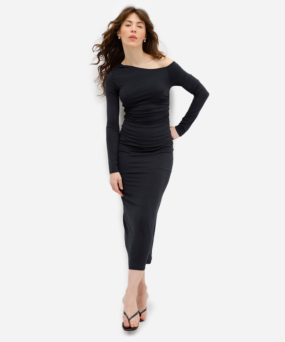 vestido midi feminino ombro a ombro franzido preto