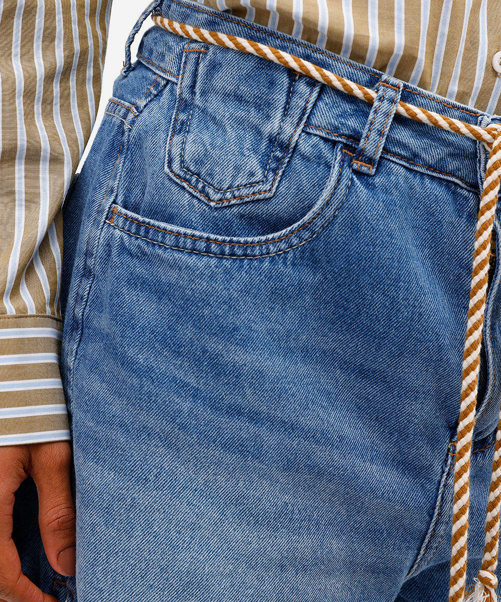 short mom feminino jeans com cordão azul