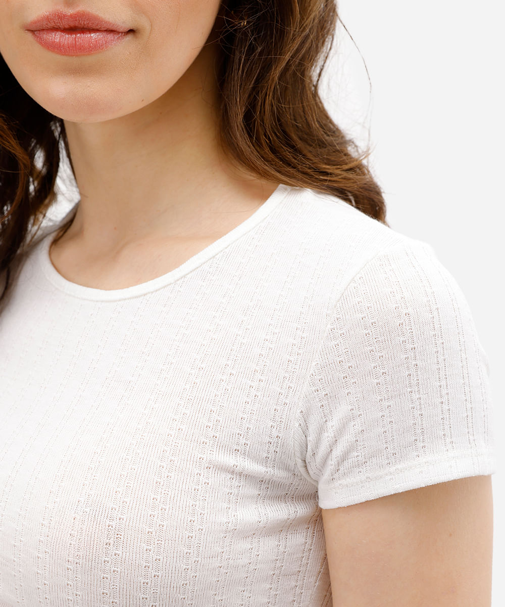 blusa baby look feminina texturizada off white