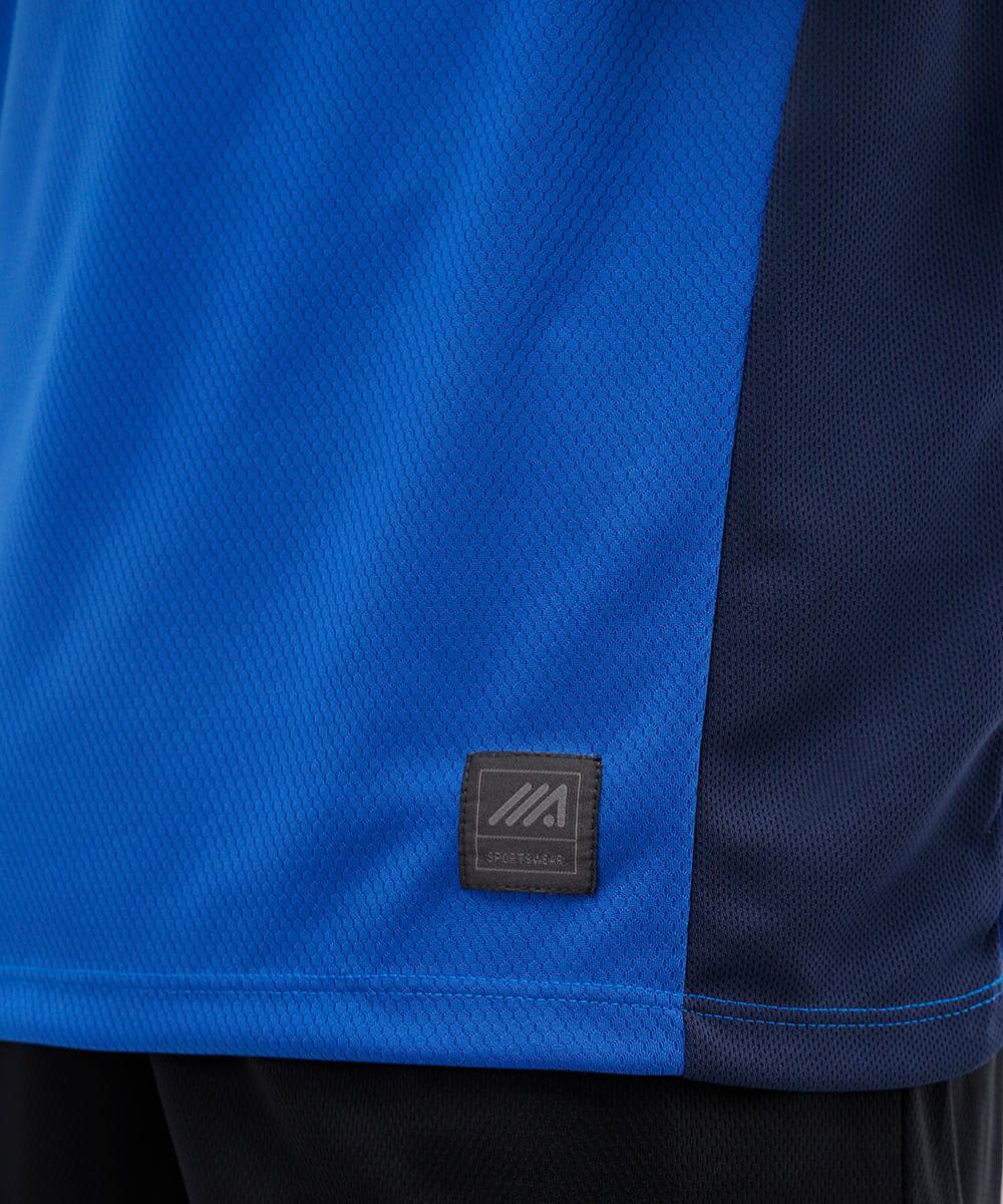 camiseta masculina esportiva texturizada gola v azul