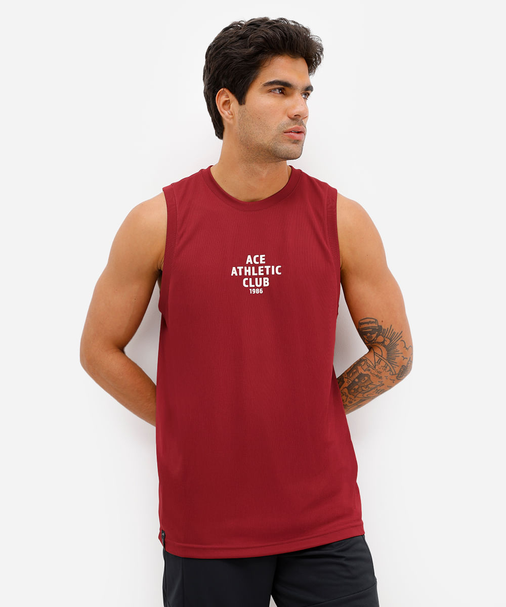 regata esportiva masculina estampada texturizada vinho