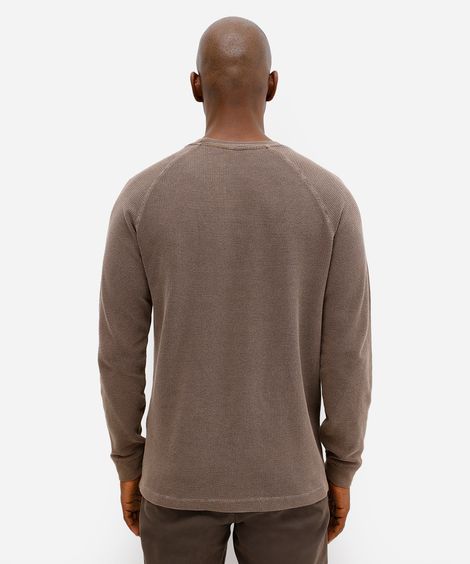 camiseta masculina de algodão raglan texturizada estonada marrom
