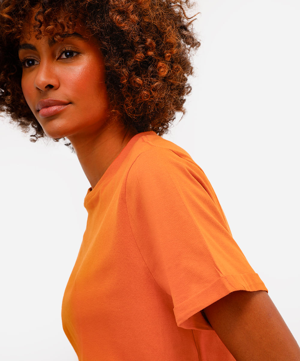 camiseta básica feminina de algodão manga curta laranja