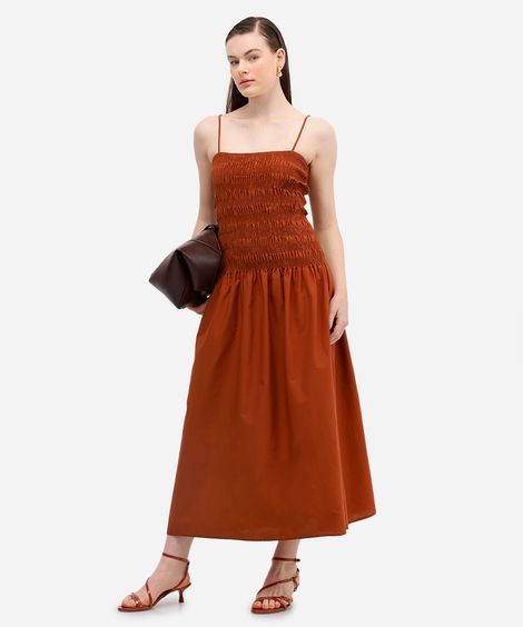 vestido midi de algodão alça fina franzido marrom