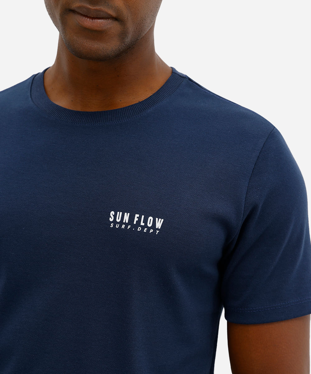 camiseta masculina manga curta estampada azul