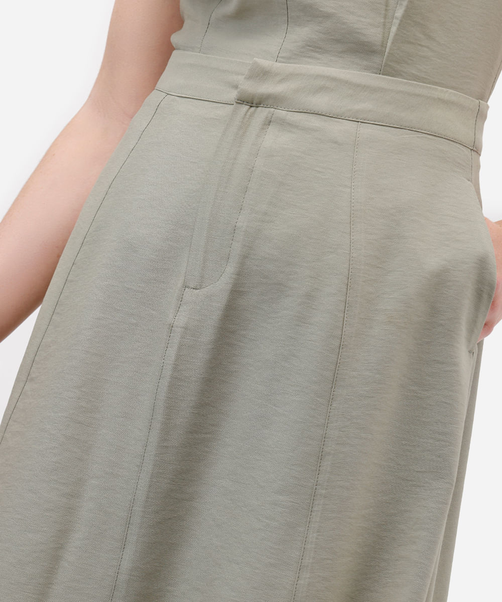 saia midi evasê feminina de viscose verde