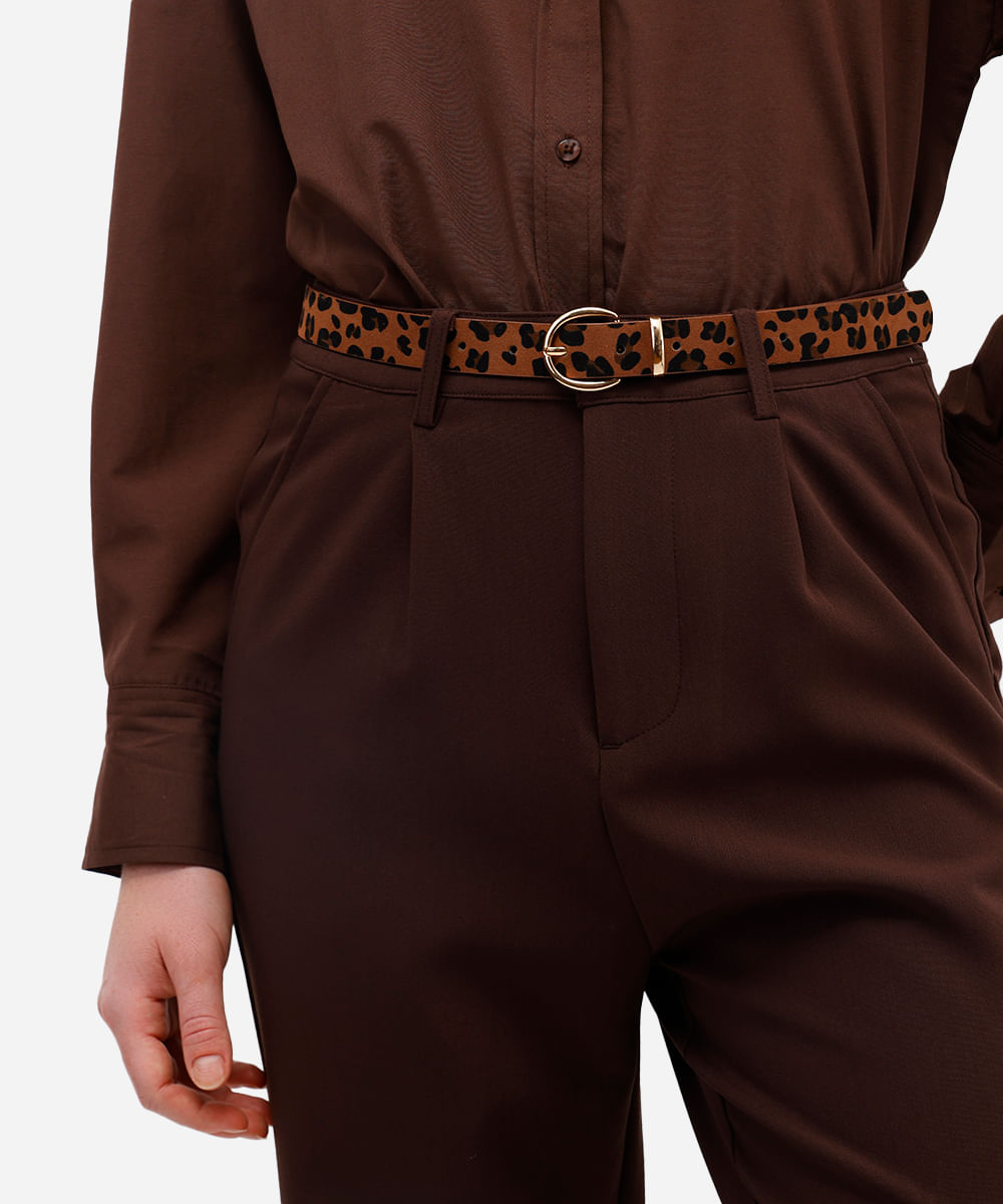 calça de alfaiataria feminina com cinto marrom
