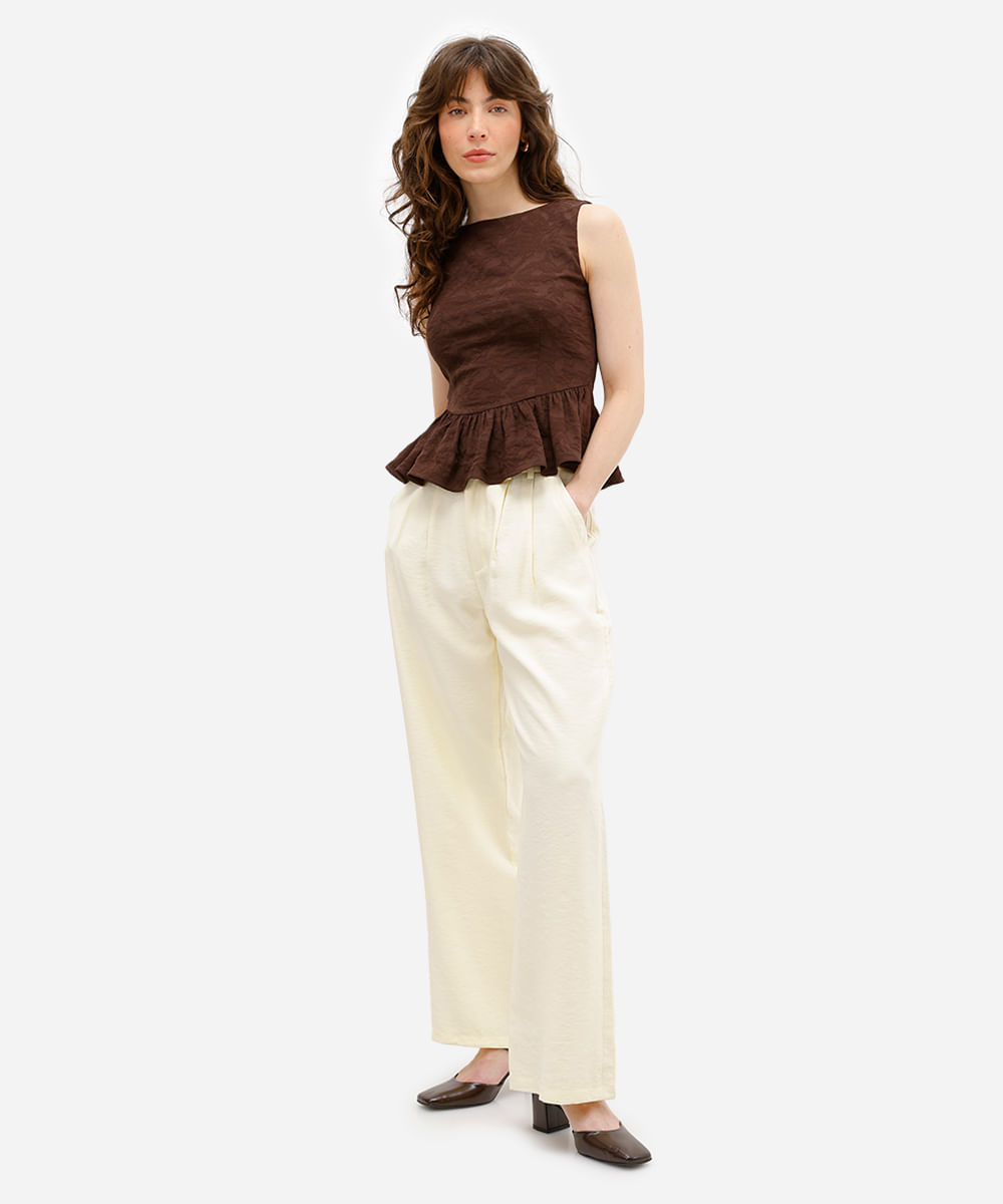 Calça emwide leg/em feminina de viscose texturizada amarela