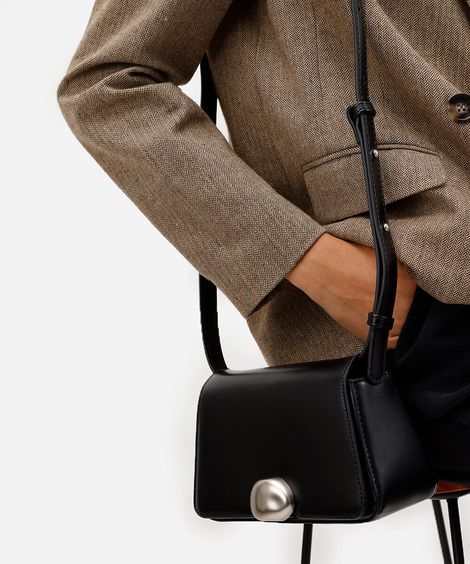 bolsa transversal estruturada preta