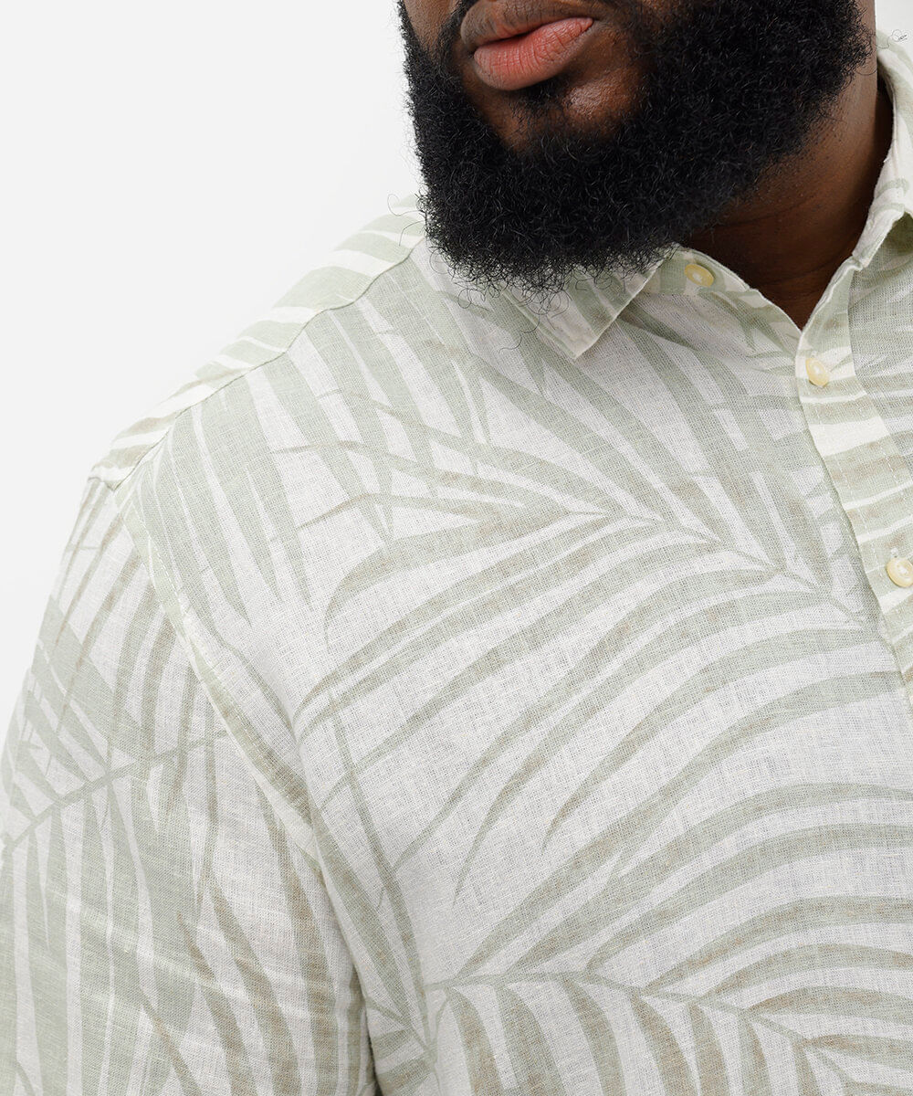 camisa comfort de linho folhagem plus size off white