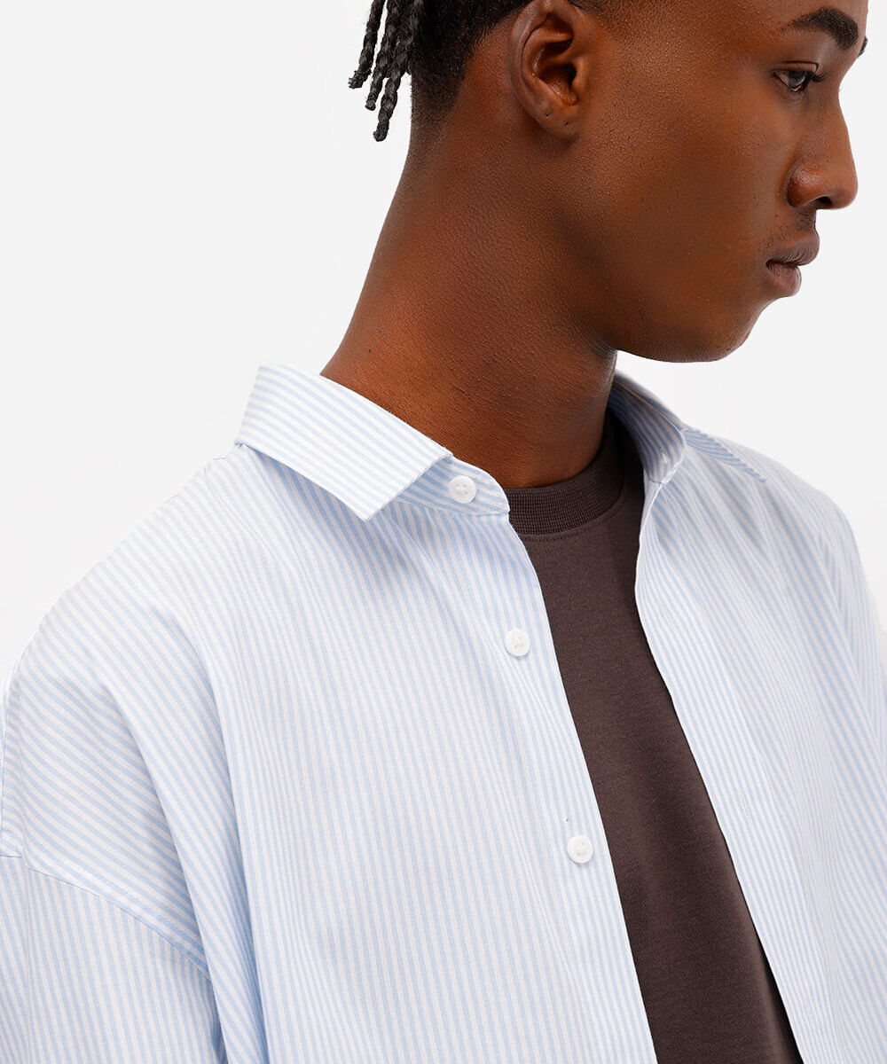 camisa oversized masculina de algodão listrada off white
