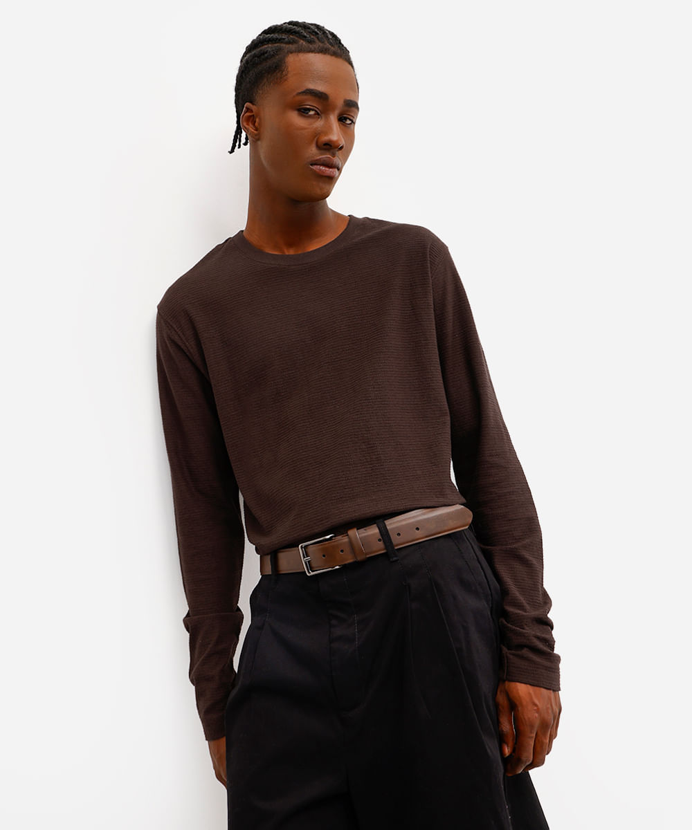 camiseta comfort masculina manga longa texturizada marrom