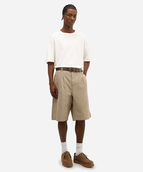 bermuda baggy masculina de alfaiataria com pregas bege