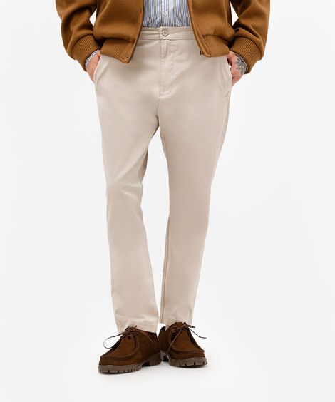 calça chino carrot de sarja masculina bege