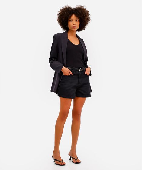 short mom feminino de sarja com cinto preto