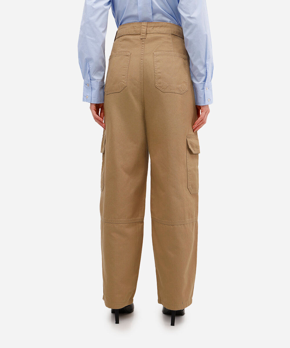 calça balloon feminina de sarja com bolsos cargo bege
