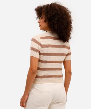 blusa feminina de tricot manga curta texturizada listrada bege