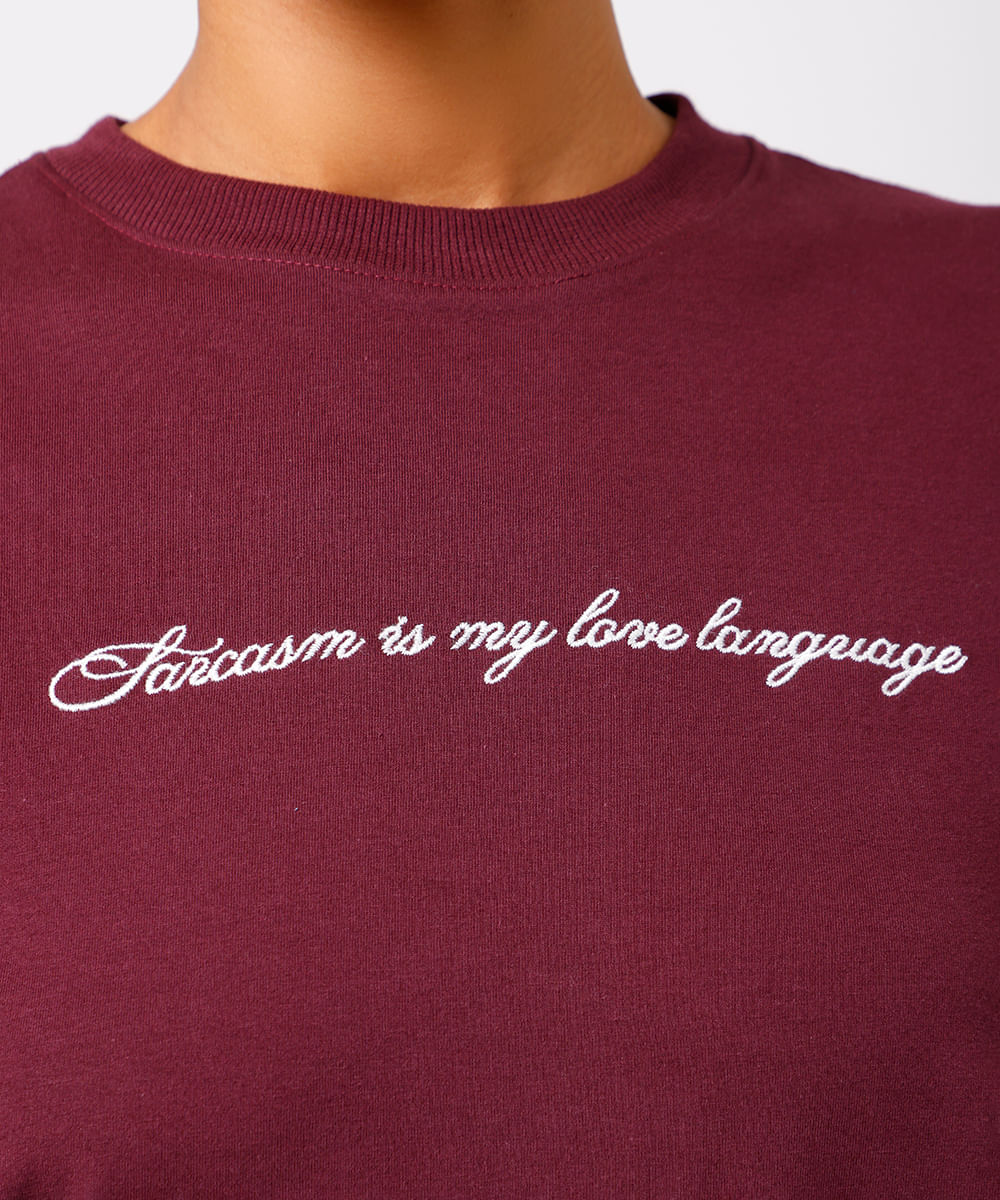 camiseta feminina de algodão bordada mindset vinho