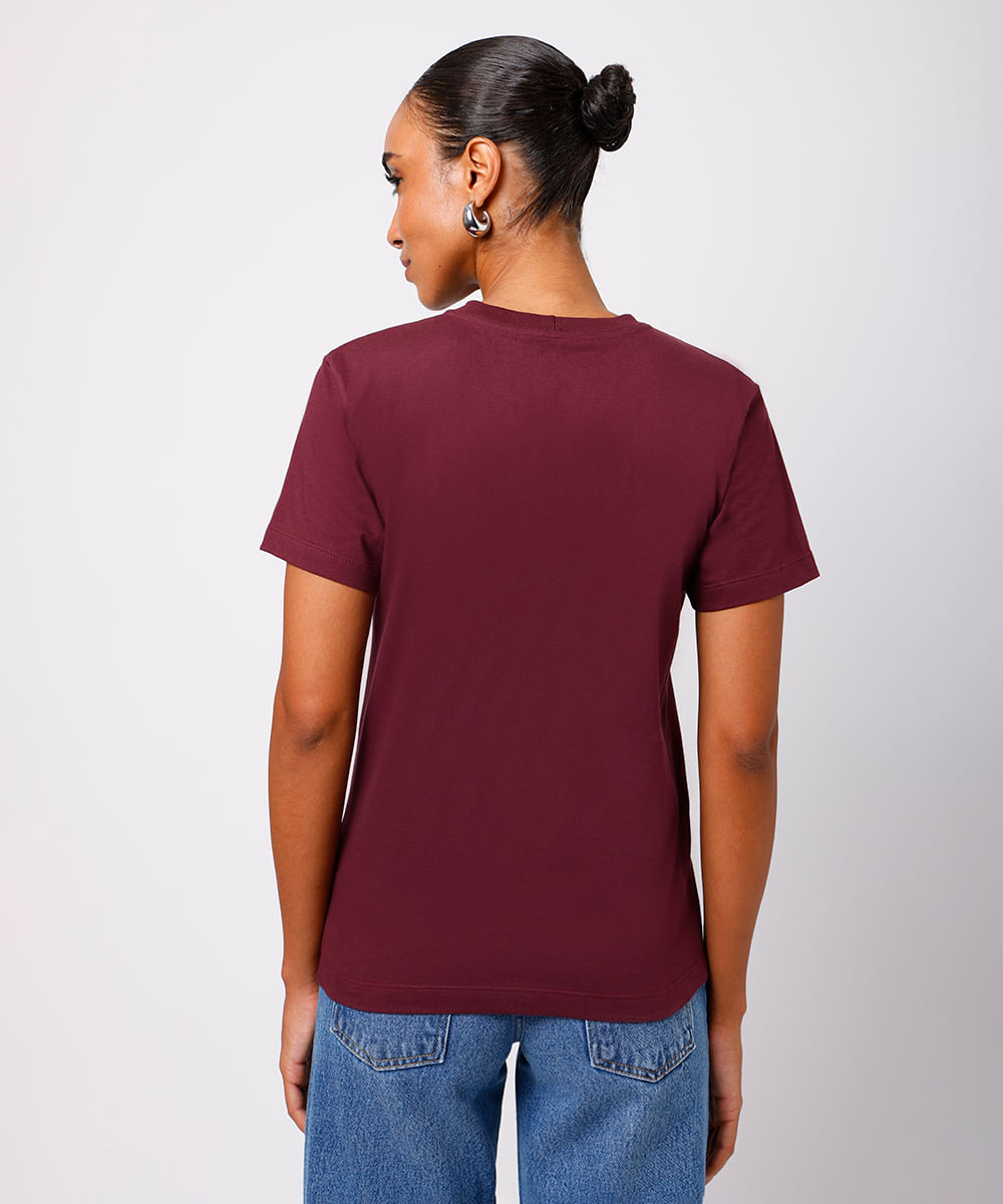 camiseta feminina de algodão bordada mindset vinho