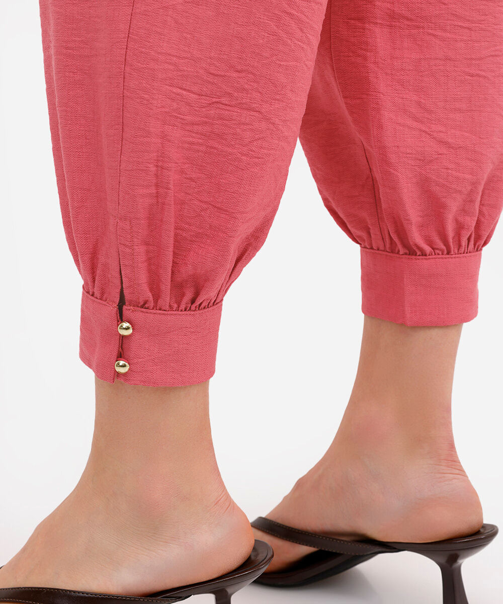 calça feminina de viscose com pregas texturizada rosa