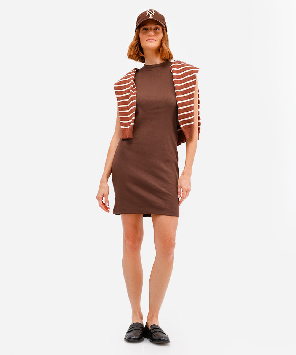 vestido curto feminino de algodão canelado marrom
