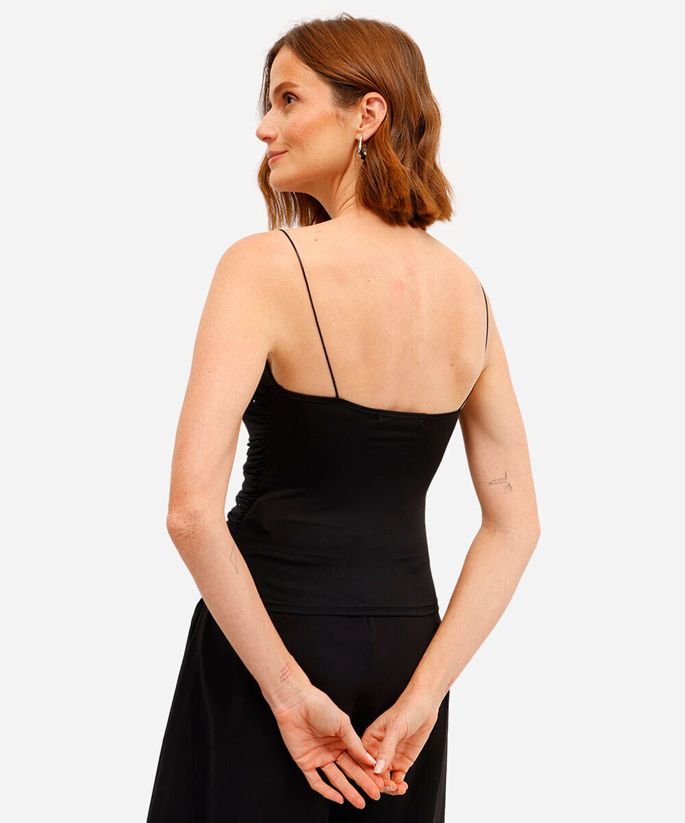 blusa feminina alça fina decote coração franzida com brilhos preta