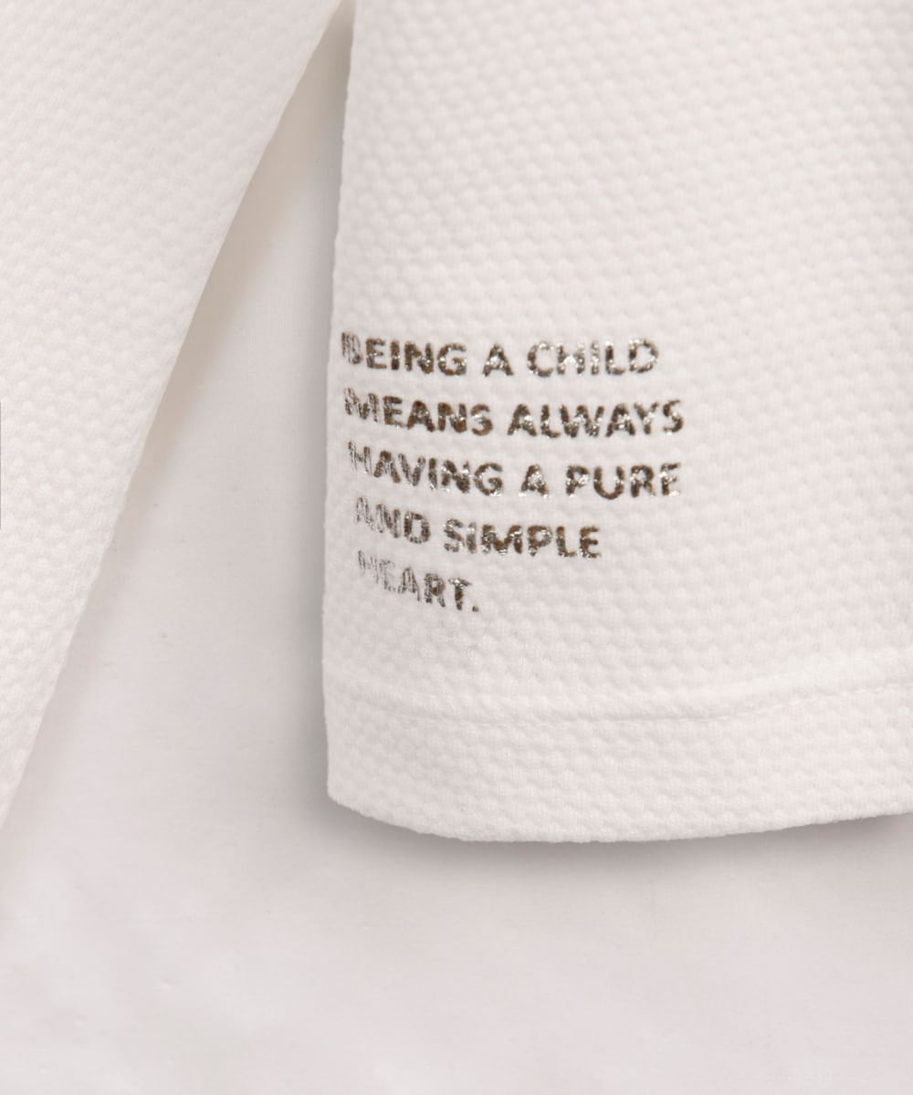 blusa infantil texturizada com babado off white