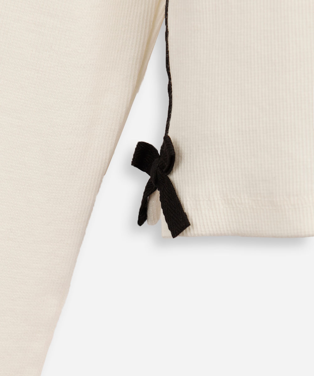 blusa infantil laços laterais off white