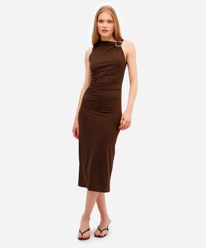 vestido midi feminino franzido com fenda marrom