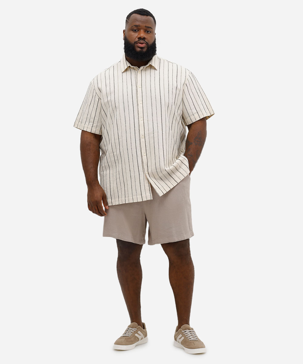 camisa comfort masculina de algodão listrada plus size bege