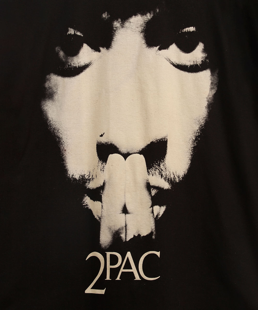 camiseta juvenil tupac preta