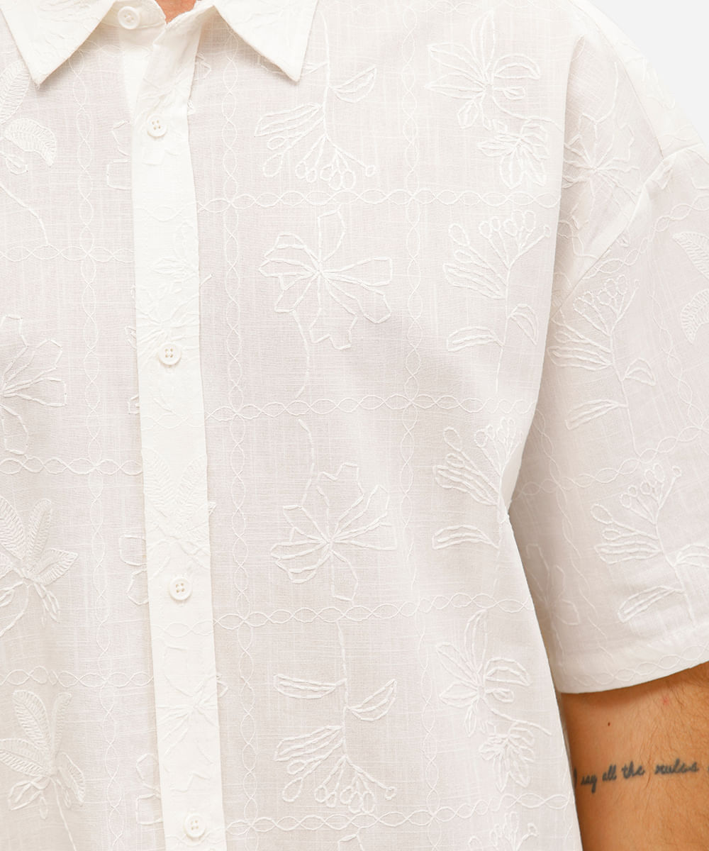 camisa masculina de algodão bordada floral off white