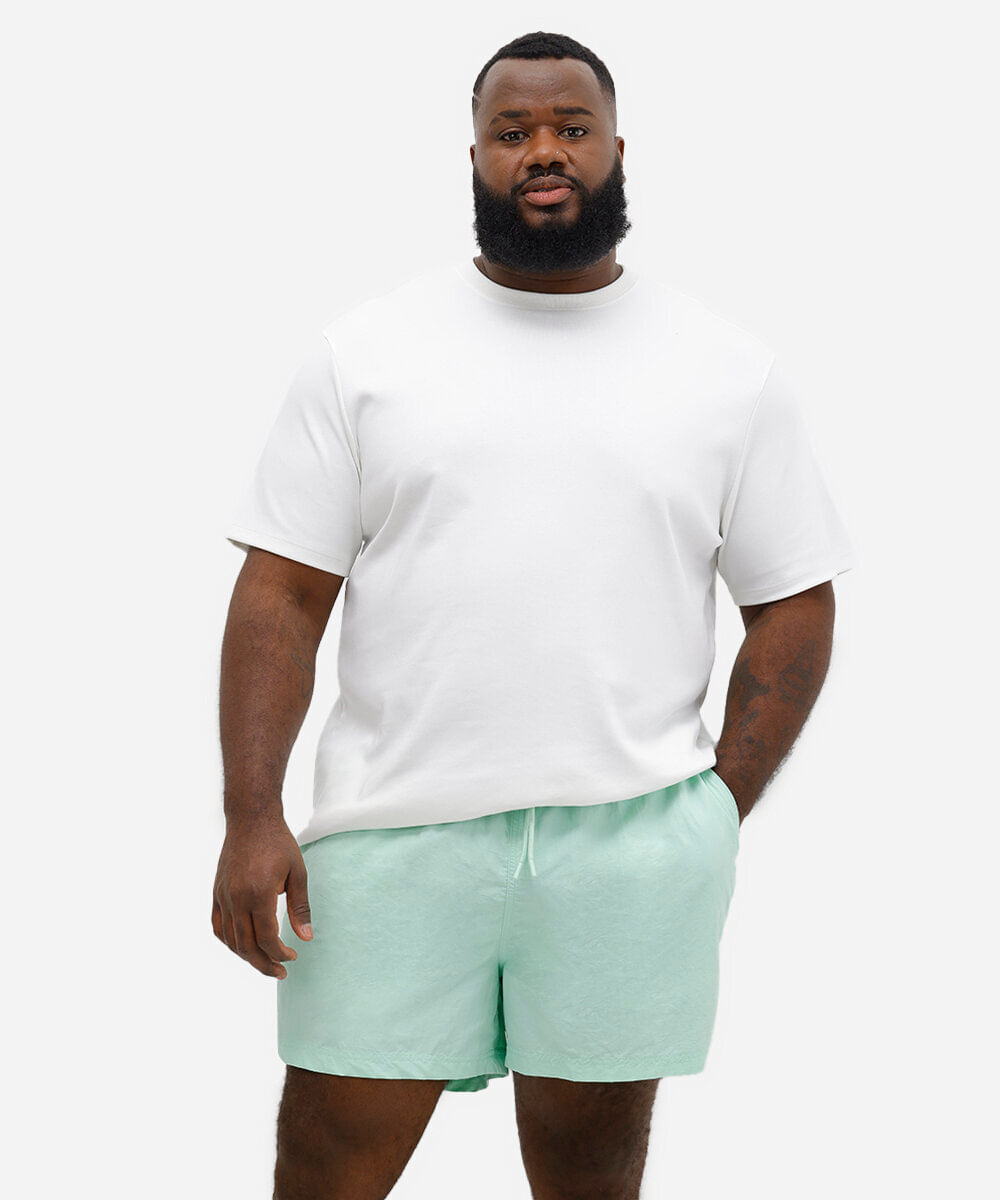 short plus size de poliamida com cordão verde