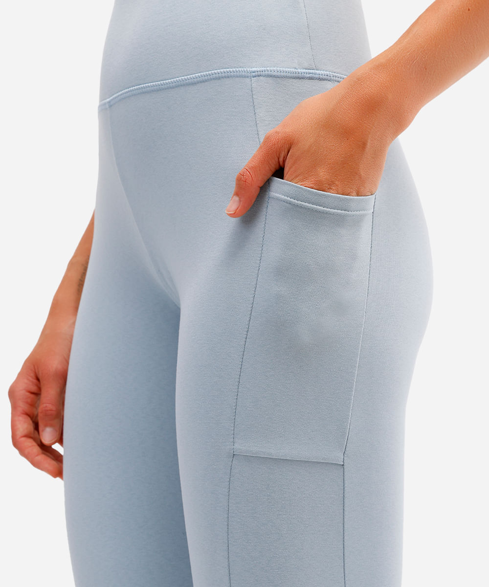 calça legging feminina esportiva com bolsos azul