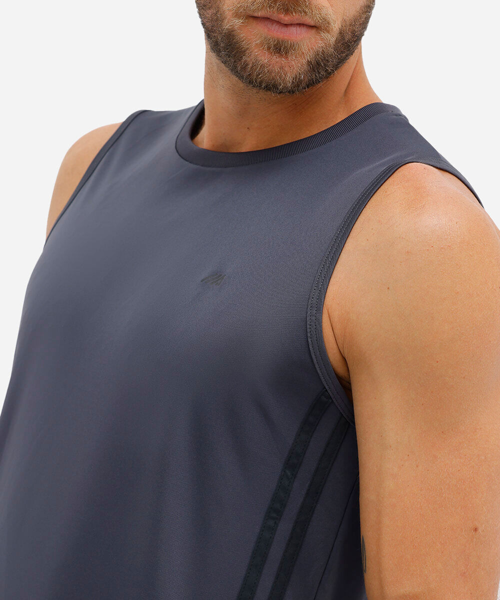 regata com listras esportiva chumbo