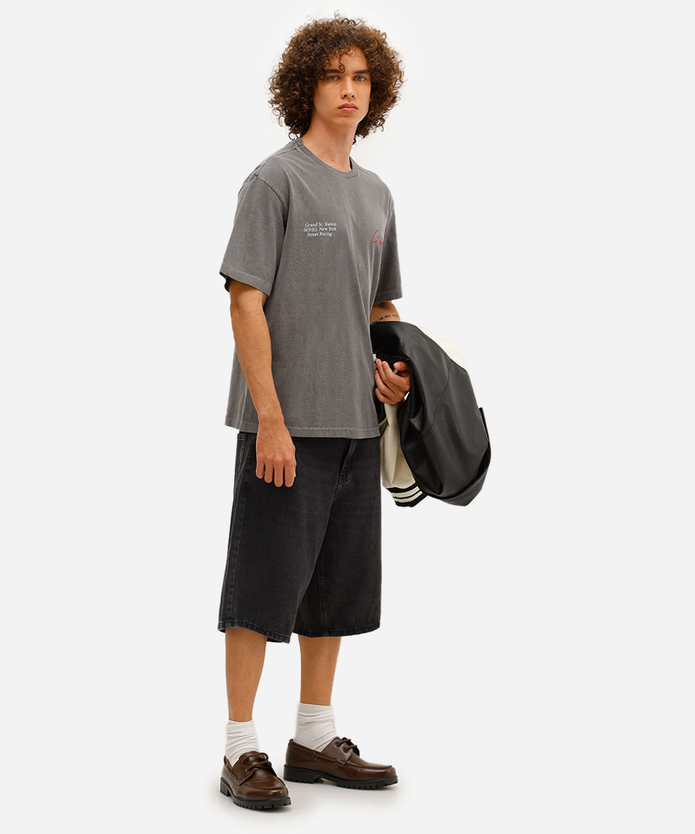 camiseta masculina de algodão estampada estonada cinza