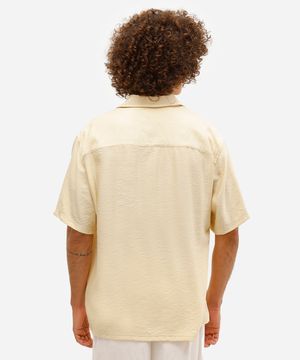 camisa masculina de viscose manga curta amarela