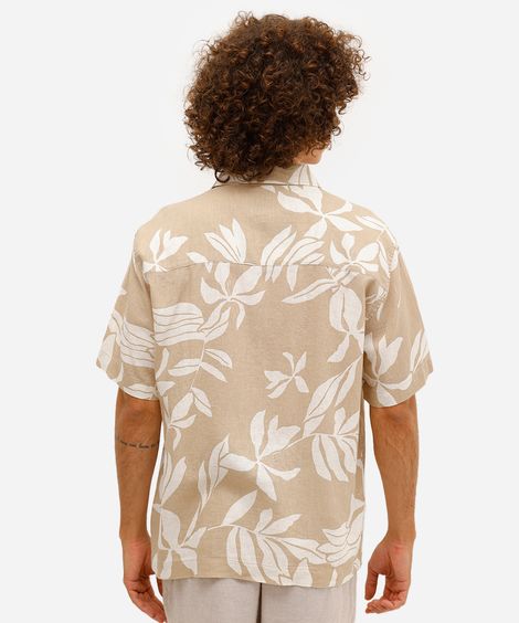 camisa masculina com linho manga curta folhagens bege