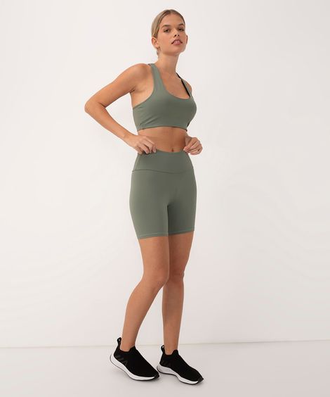 bermuda esportiva verde