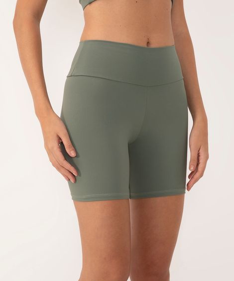 bermuda esportiva verde