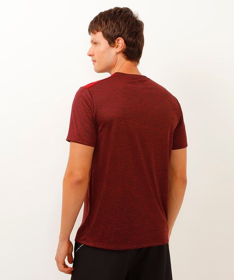 camiseta masculina esportiva com recorte vinho