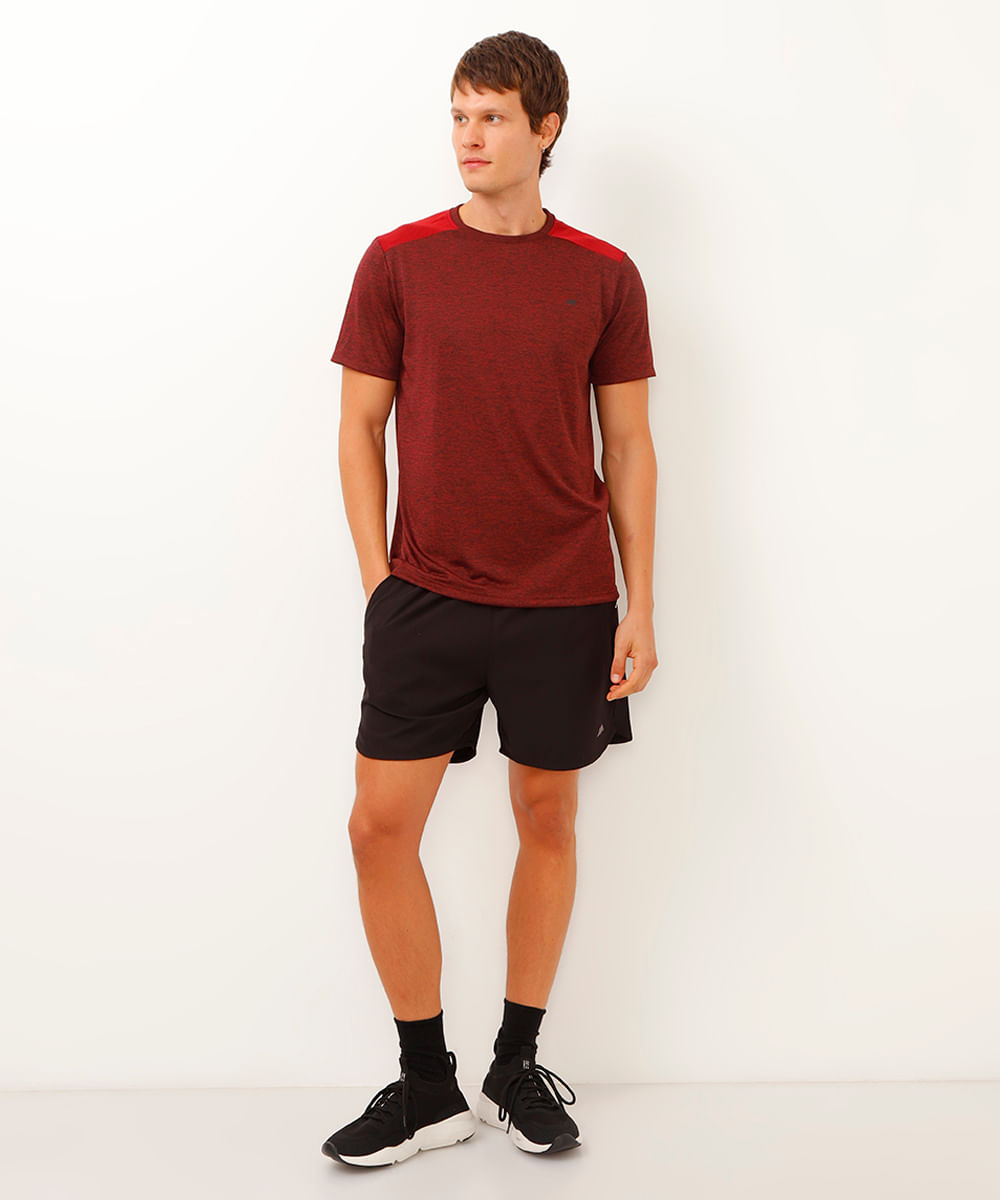 camiseta masculina esportiva com recorte vinho