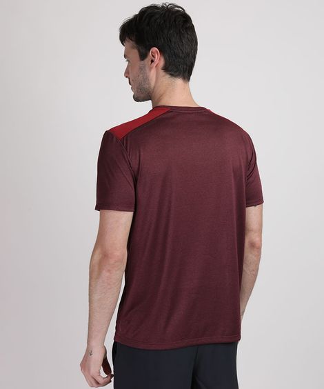 camiseta masculina esportiva com recorte vinho