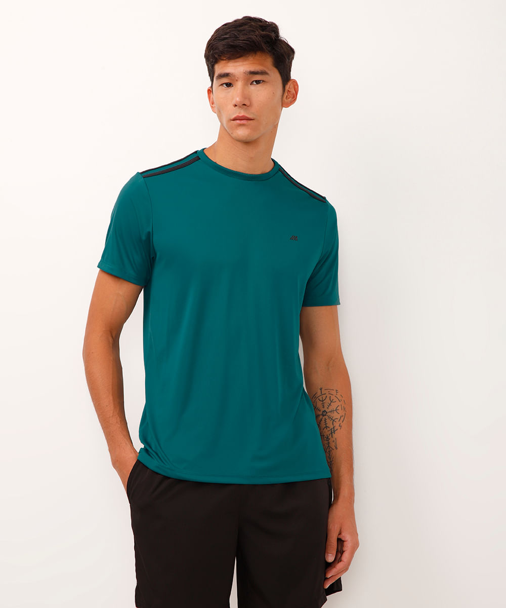 camiseta masculina esportiva com listras azul