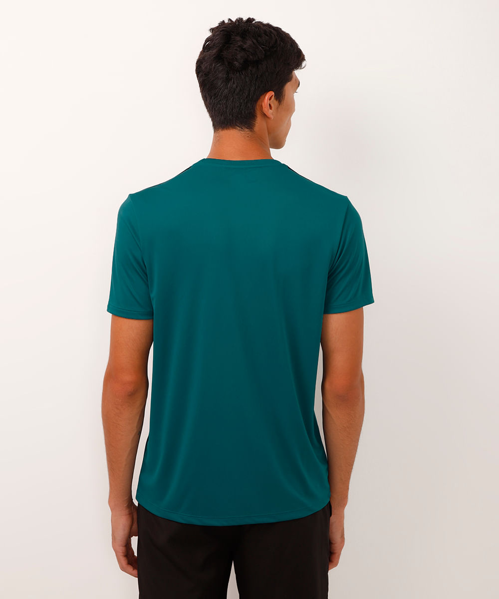 camiseta masculina esportiva com listras azul