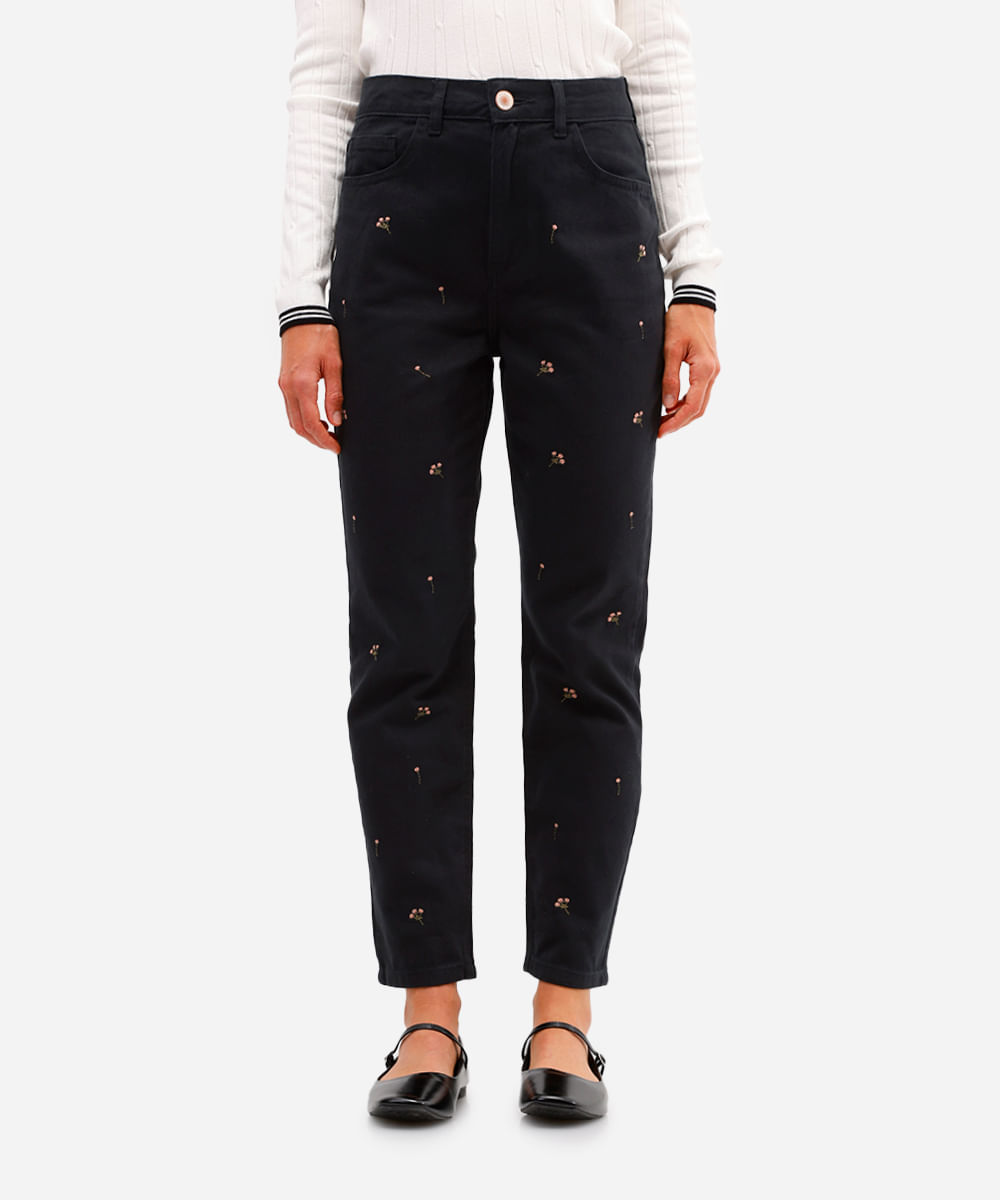 calça mom feminina jeans com bordado floral preta