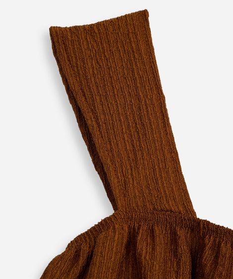cropped juvenil decote quadrado texturizada - marrom
