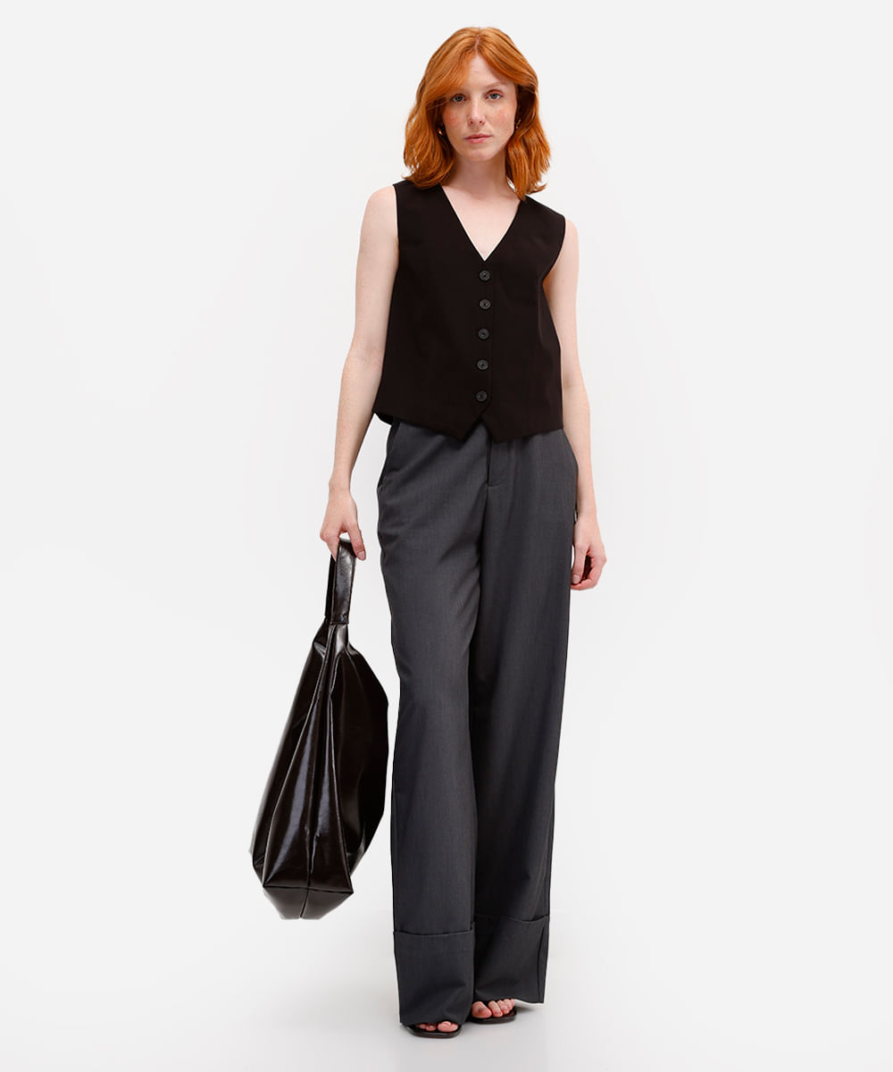 colete feminino de alfaiataria em viscose preto